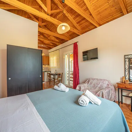 Apartmán Moudilos 3 *